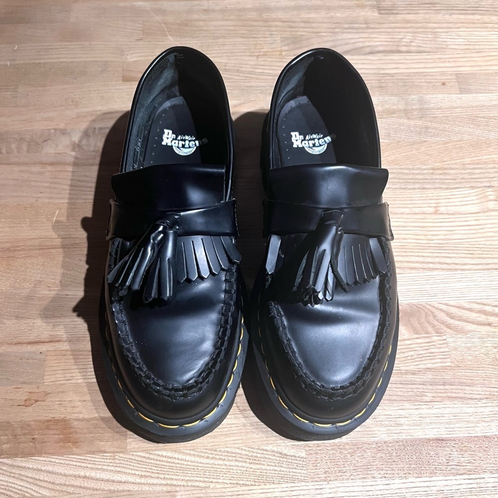 Doc Martens Adrian Quad Black Yellow Stitch Loafer Size Women 6 (fit like 7!!!)